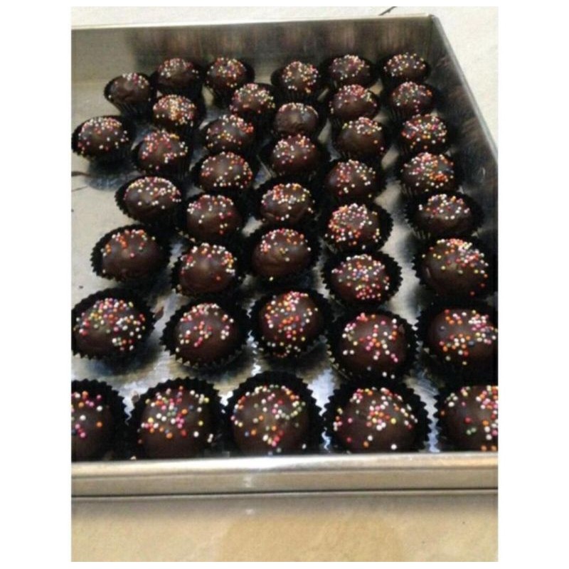 

Nastar Cokelat 800ml enak lembut dimulut