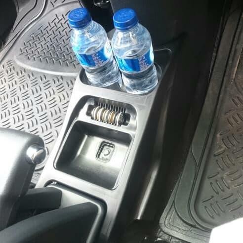 Center Consule Box Calya/Sigra