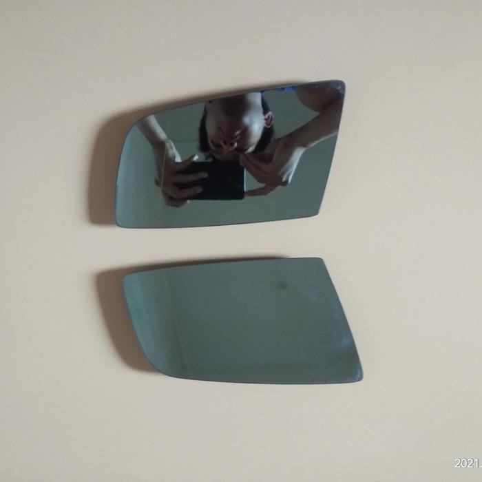 kaca spion BMW E60 oem blue glass sepasang
