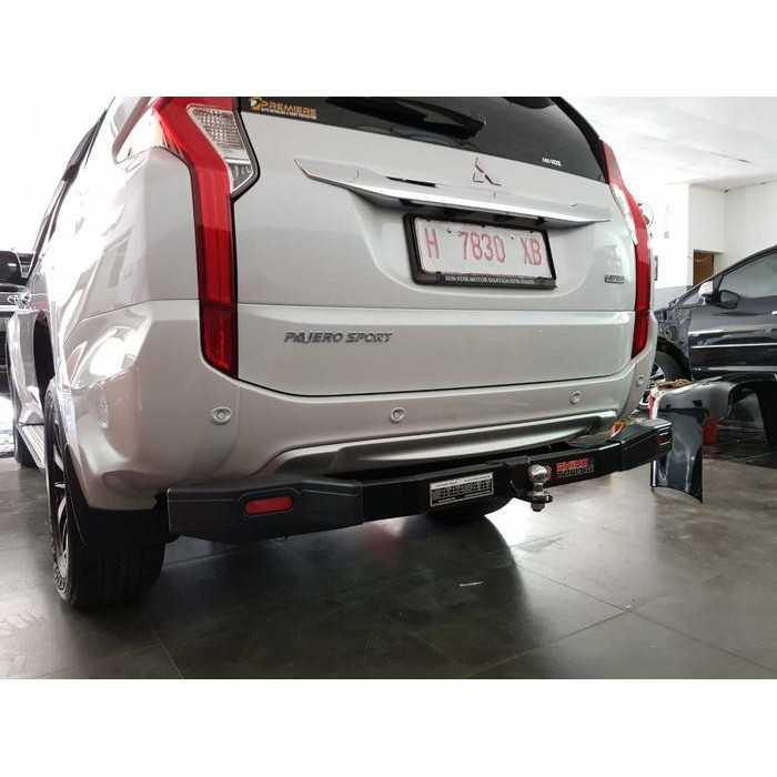 PREMIUM TOWING BAR BUMPER BELAKANG RHINO MOBIL ALL NEW PAJERO SPORT 2016-