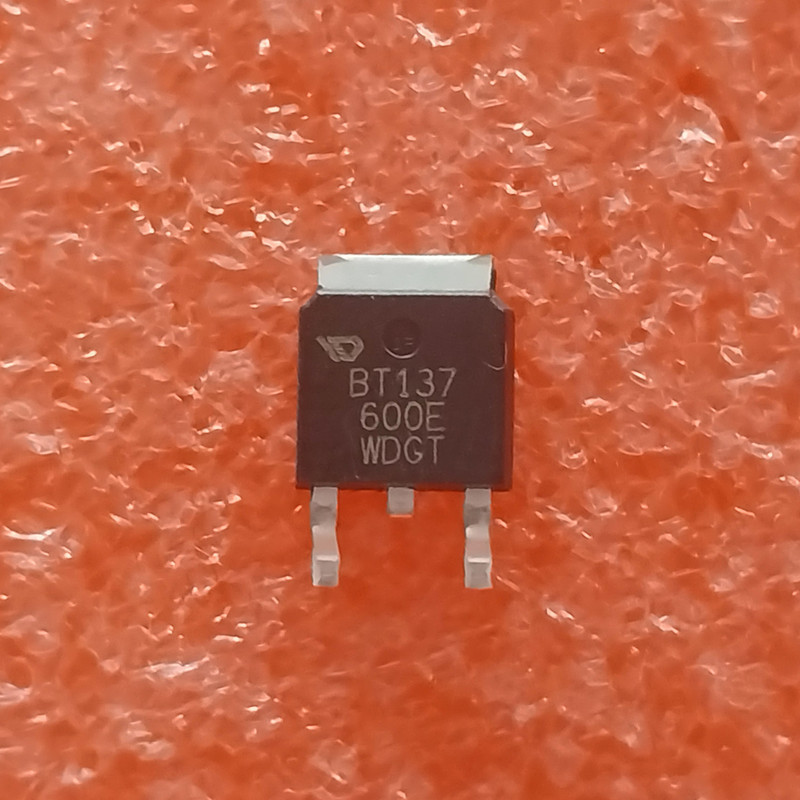 BT137-600E BT137-600 TO-252