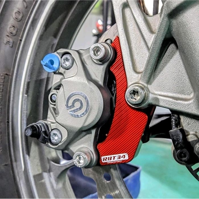 Breket Rem Depan Kaliper Brembo Accossato 2P Honda Cbr 150 R Disk Standar
