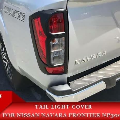 Navara D23 Np300 Garnish List Lampu Belakang Cover Stop Lamp Nissan