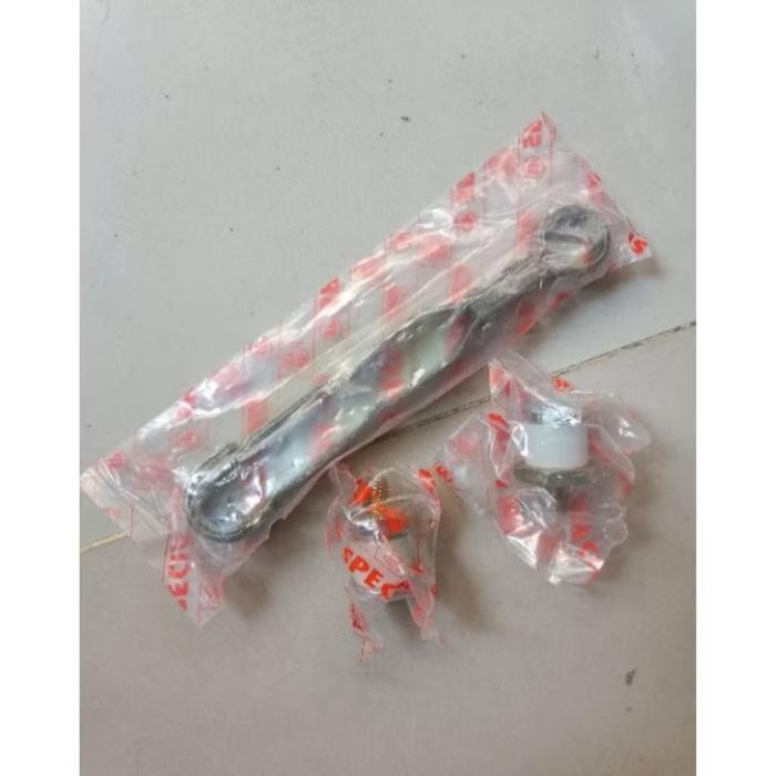 TAHANAN PINTU BELAKANG TAFT GT ROCKY PENAHAN BAGASI 1 SET
