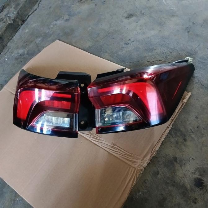 Stoplamp Avanza / Xenia 2022 2023 2024 Original