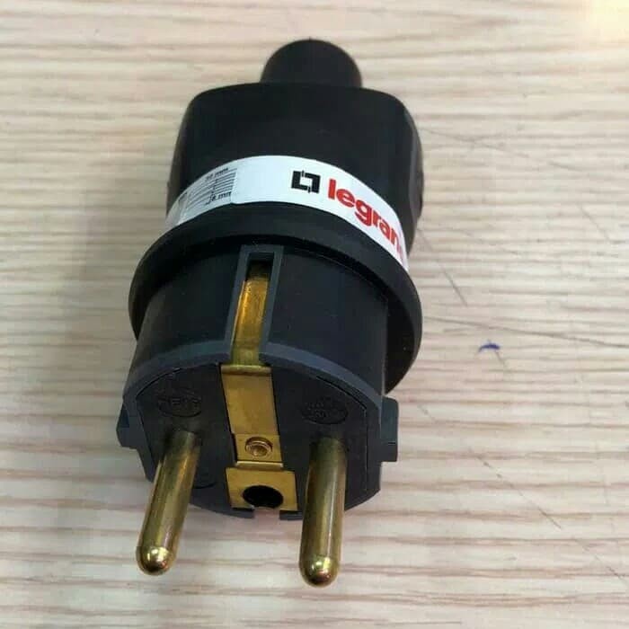 READY STOCK STEKER LEGRAND 2PIN IP44 050196