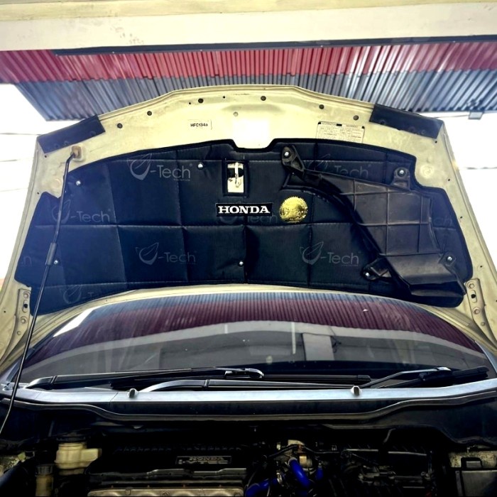 Honda Jazz RS 2009 Peredam Kap Mesin Mobil