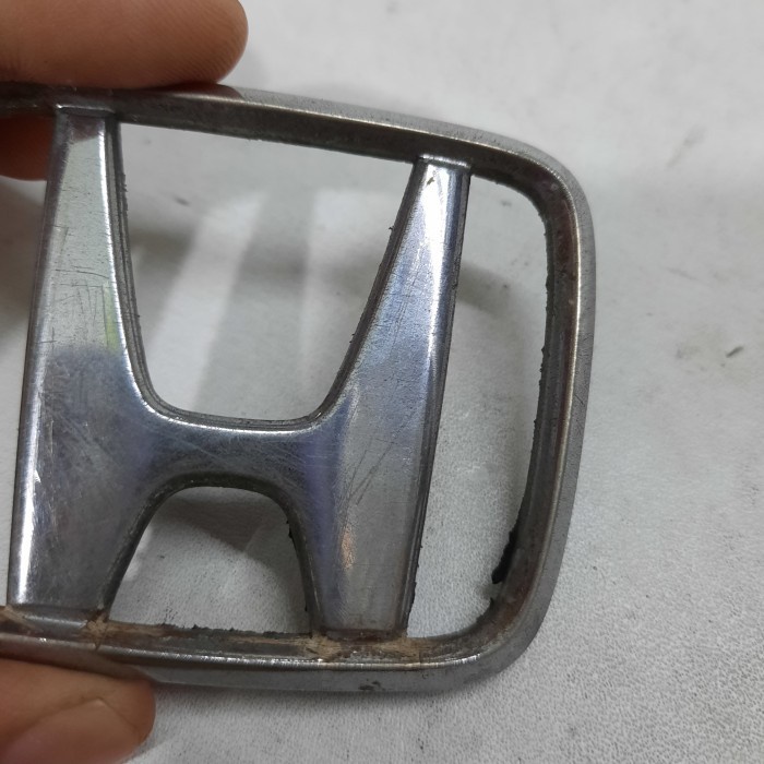 Emblem Logo H Bagasi Belakang Mobil Honda Accord Maestro 1991 - 1994 2Nd