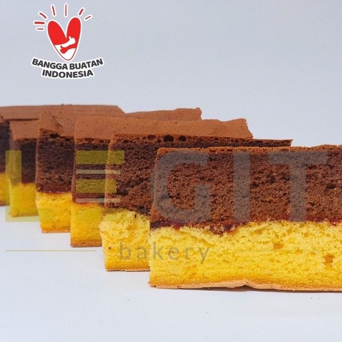 

PREMIUM WIJSMAN LAPIS MANDARIN / LAPIS SOLO / KUE BOLU LAPIS MANDARIN KODE 340