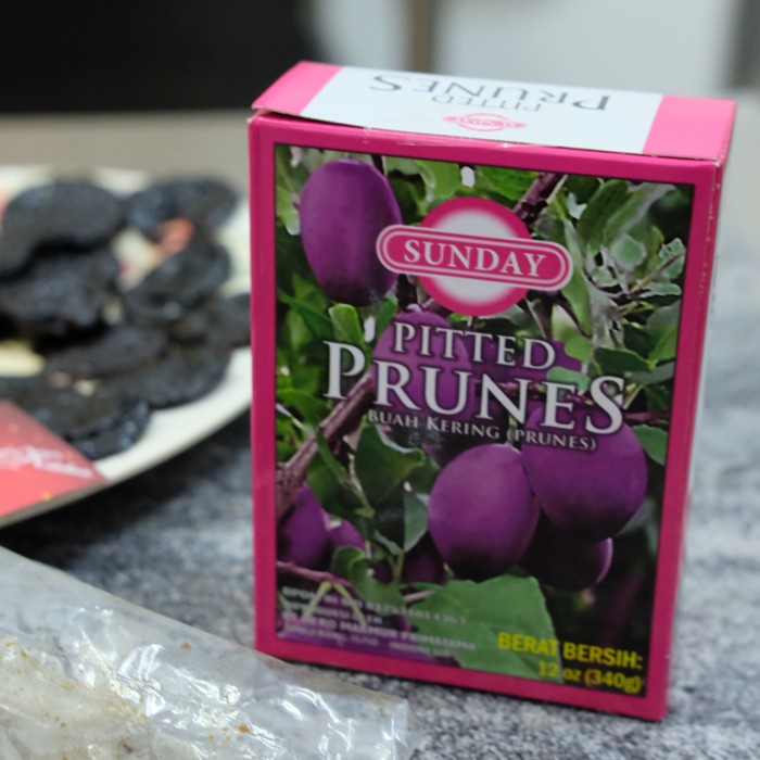 

PRUNES MERK SUNDAY 340 GRAM PER BOX. UNTUK LAPIS LEGIT KODE 1163