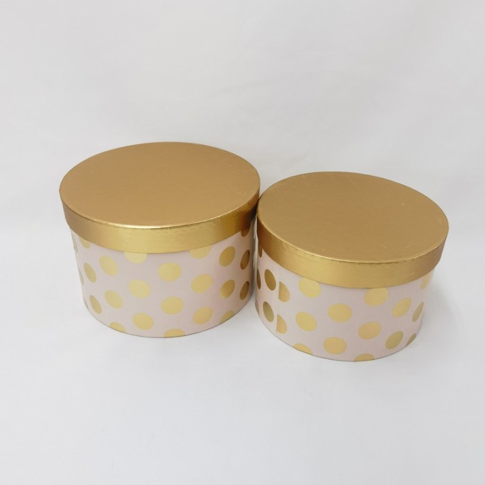 Gift Box Kado Hampers/Kotak Kado/Round Box Polkadot Warna Putih Gold