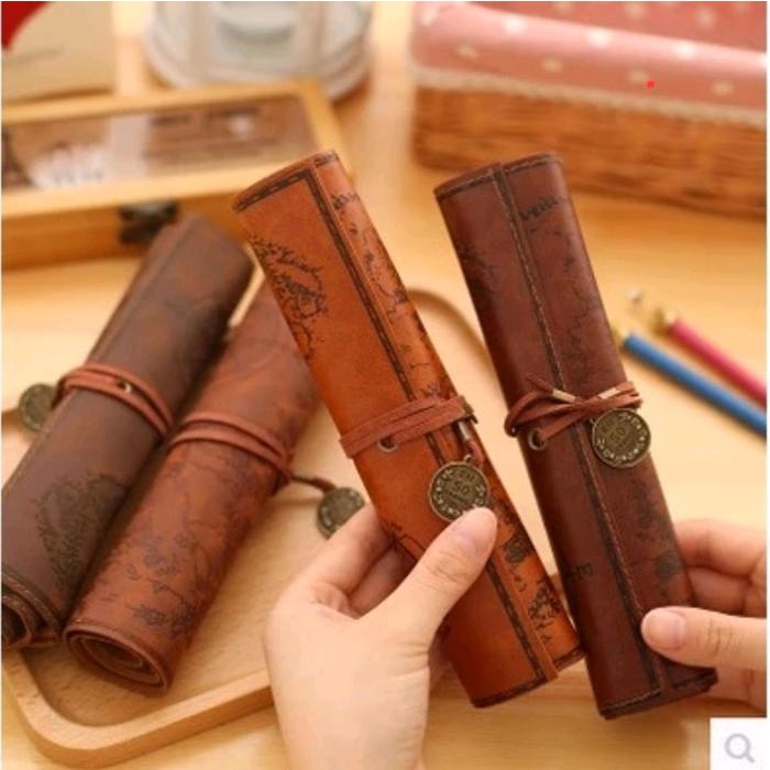 

GRATIS ONGKIR TEMPAT PENSIL GULUNG MODEL PETA HARTA KARUN BAHAN KANVAS KULIT KOTAK PENSIL GULUNGAN