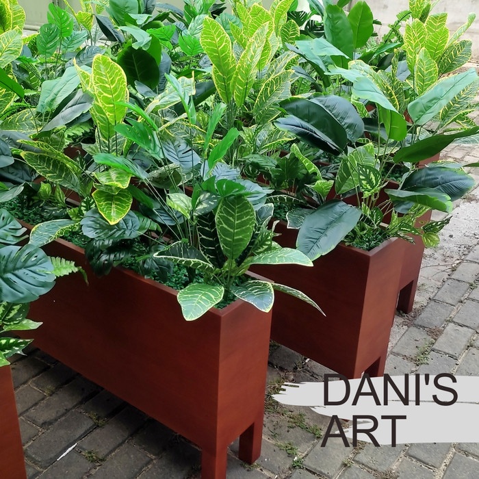 Planter box kayu/ Box tanaman/Kotak tanaman hias/ Partisi ruangan