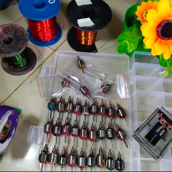 Flashshow Dinamo tamiya sloop 50+ km/jam