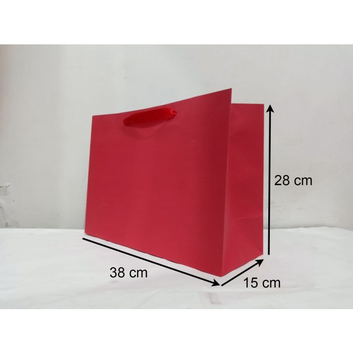 

Flashshow PaperBag Polos - Buffalo Merah - 38 cm x 15 cm x 28 cm