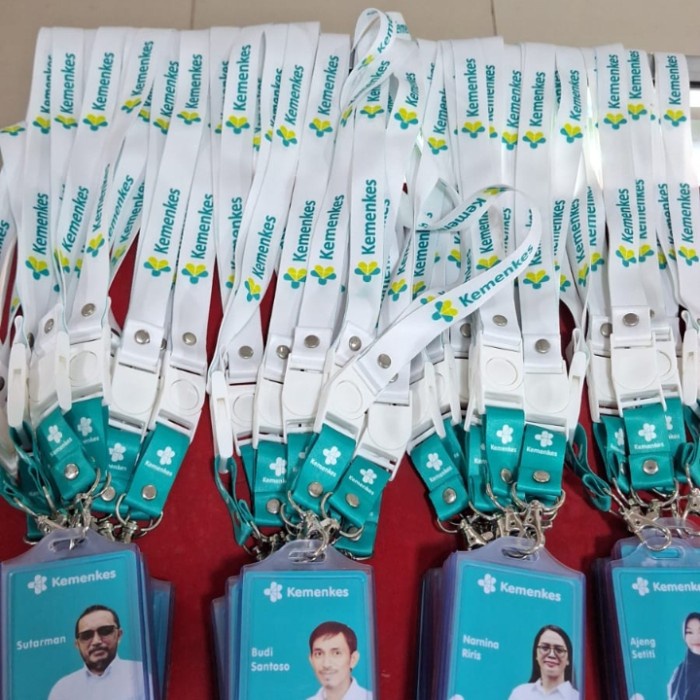 

tempat id card KEMENKES (TALI PRIT +TEMPAT ID CARD) Kode 1455