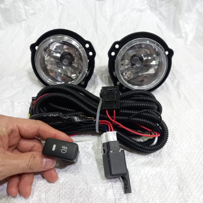 Unik Foglamp / Lampu Kabut New Avanza 2012-2018 / Foglamp Avanza (1 Set)