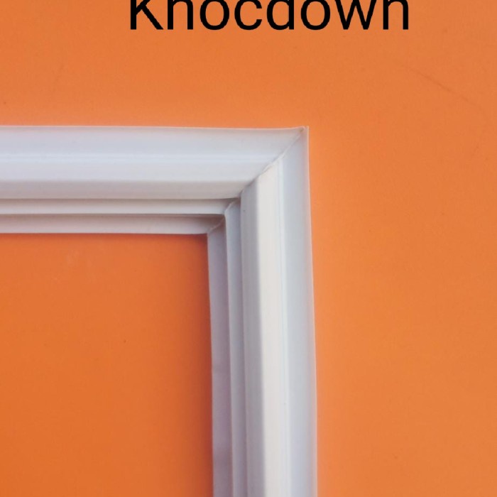 Karet Gasket Pintu 2 Pintu Atas Kulkas Polytron 44 x 42 cm