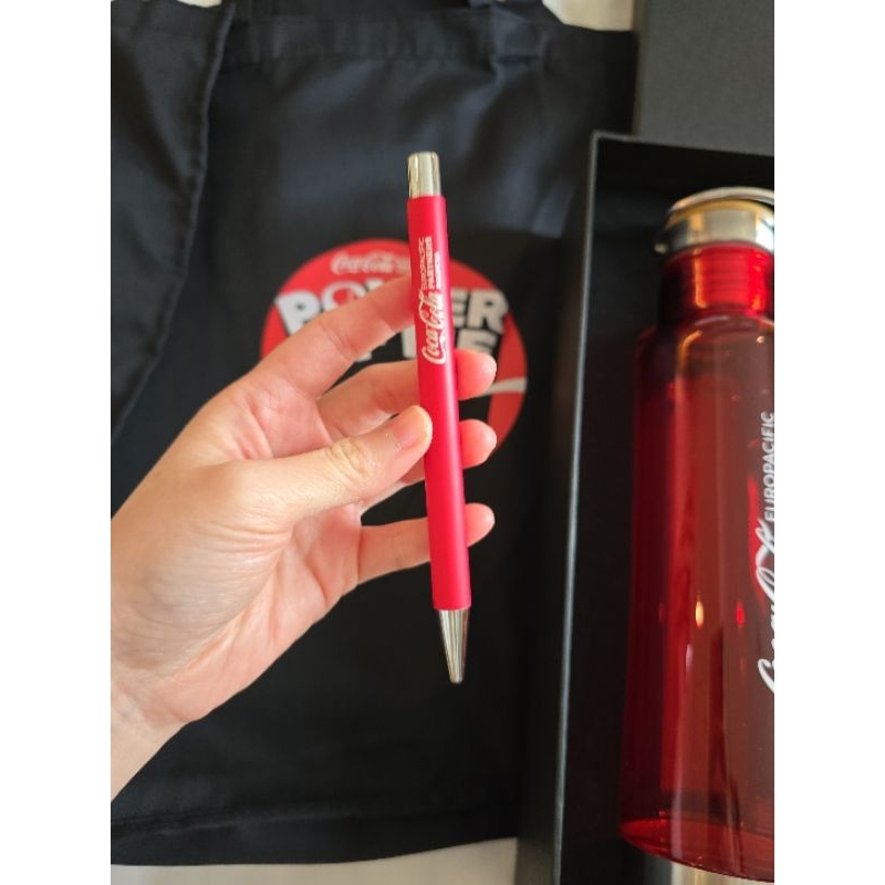 Favorit Coca cola TUMBLER merchandise, notebook coca cola, dan PEN Limited Edition Segera Habis