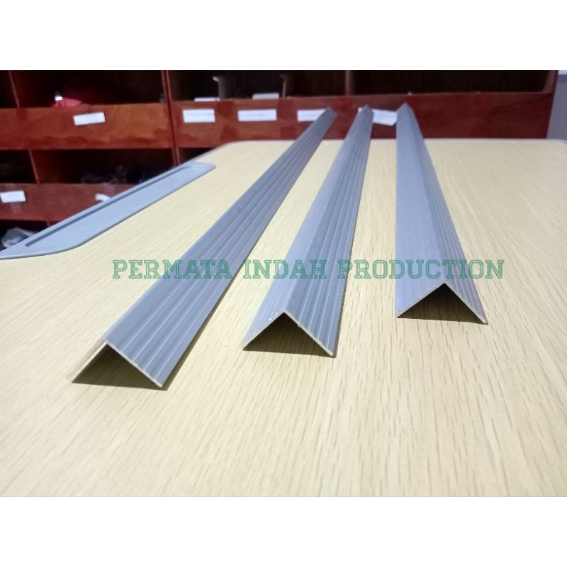 Hjk LIST ALUMINIUM L 150 CM LIST SIKU BOX LIST ALUMINIUM BAHAN TEBAL KUALITAS TERBAIK LIST HARDCASE