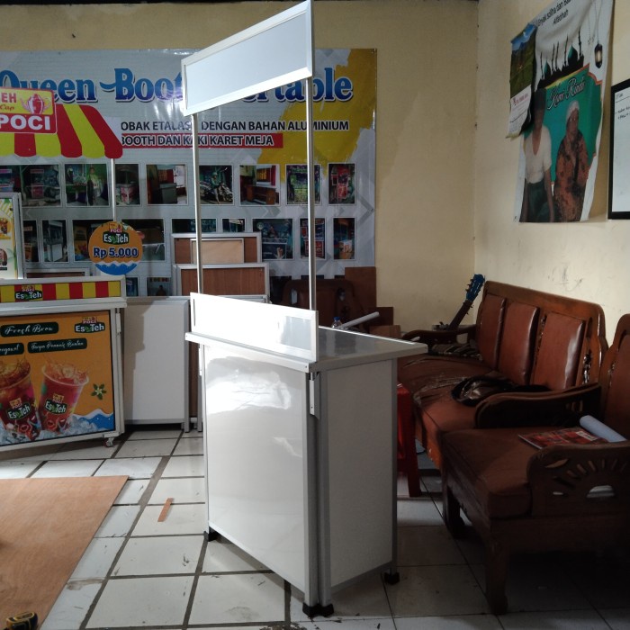 booth portable/meja lipat ukuran 80x50