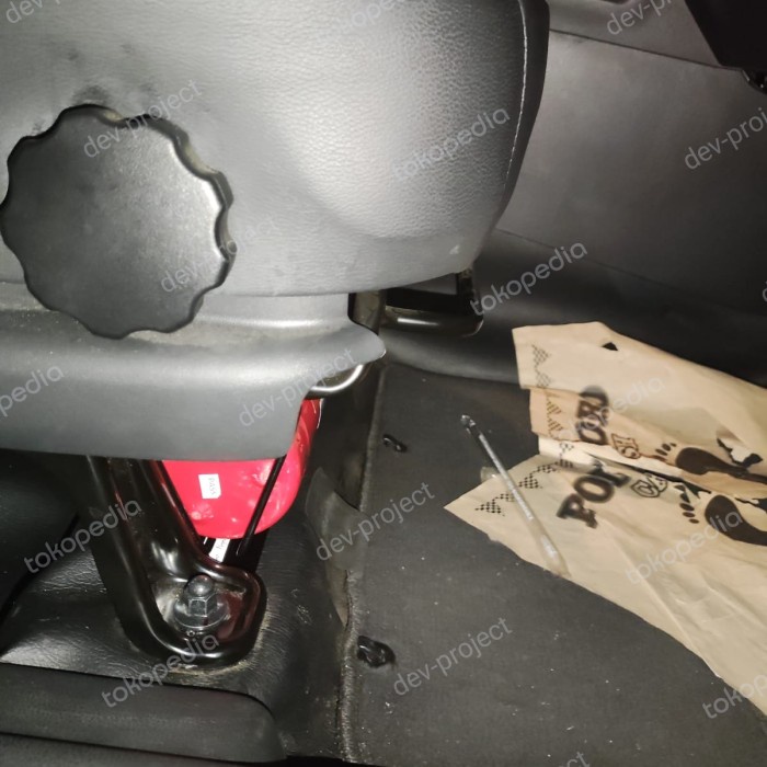 Promo Terbatas Bracket / Dudukan Apar Di Kaki Jok Mobil Mitsubishi Xpander