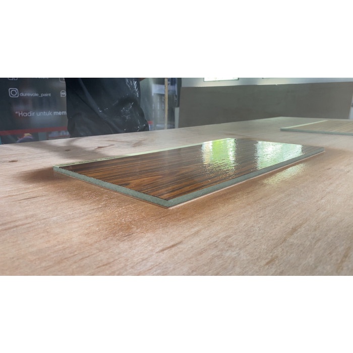 DPUL 90 CLEAR - DUREVOLE PU ACRYLIC CLEAR (KALENG 1 + THN) DiskonJual MurahHarga DiskonObral