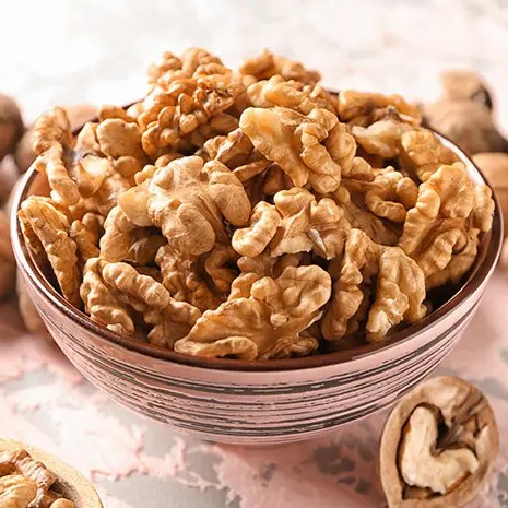 

Walnut raw 1 kg / kacang walnut mentah 1kg