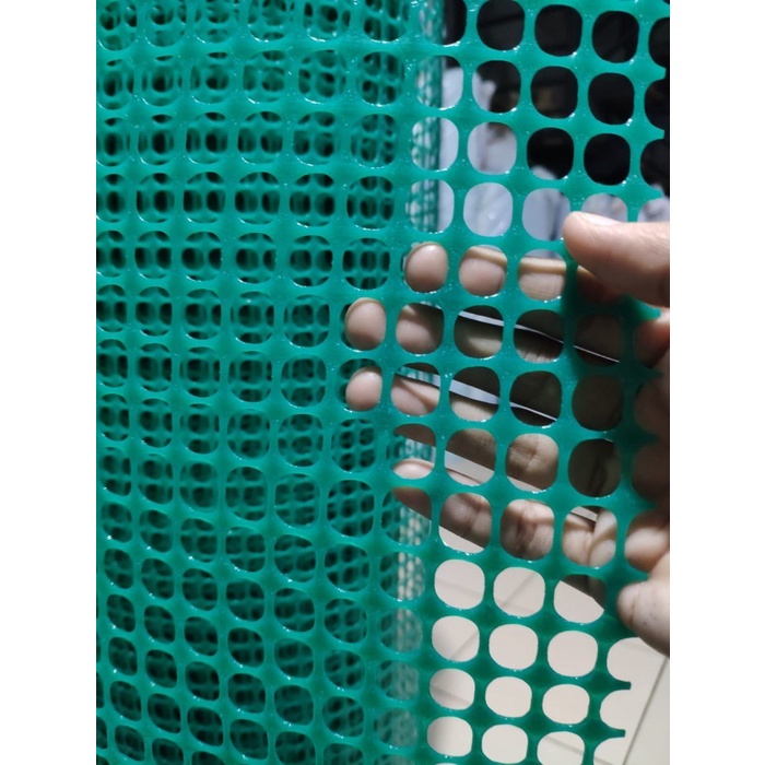 Kawat Jaring Plastik HDPE bentuk kotak 1/2 inch