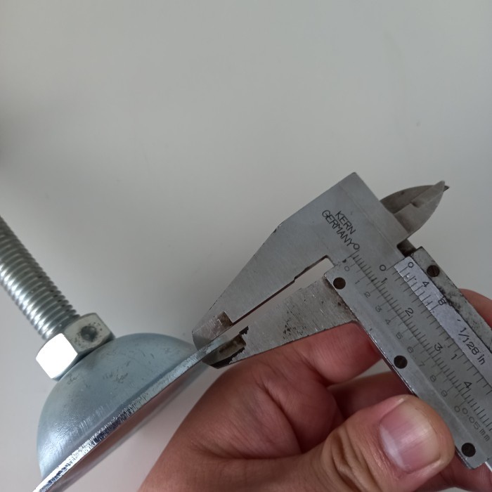 Kaki Meja M12 Galvanis / Adjuster M12 / Foot Adjuster