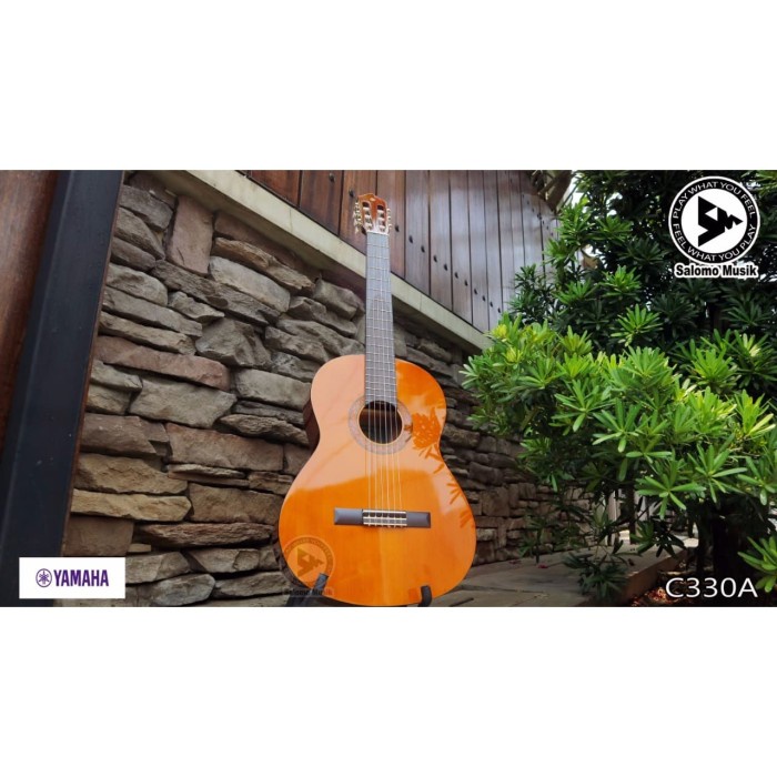GITAR KLASIK YAMAHA C330