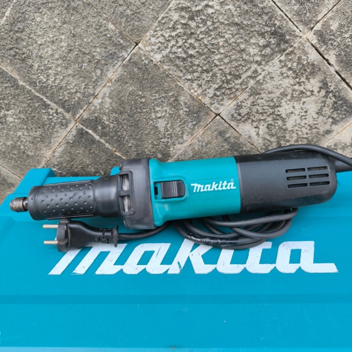 Makita GD 0601 Gerinda botol Bor Lurus Makita GD0601 Tuner 6 mm Makita