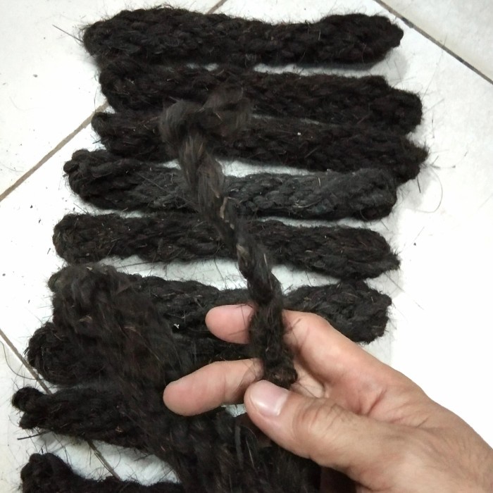 TALI IJUK PENGIKAT WARNA HITAM /IJUK (PER IKAT +/- 1.5 METER)
