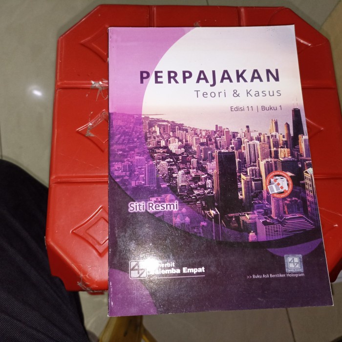 

SALE !!! PERPAJAKAN TEORI DAN KASUS EDISI 11 BUKU SATU SITI RESMI READYY