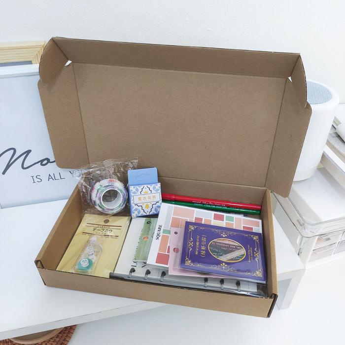 

[Miloli] Set Christmas Hamper Kit Set Journal Kit Scrapbook Diy Set - F0163 Terbaru