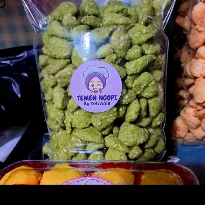 

kue biji ketapang pandan wijen 500gr