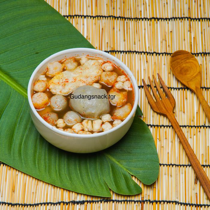 

PAKET BUNDLING BRUTAL ( BOCI AYAM SUWIR 5PCS X BOCI ORIGINAL 5PCS) pedas food Kaldu Kuah Seblak -