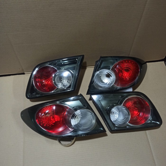 stoplamp+lampu bagasi mazda 6 tahun 2004-2007 original.