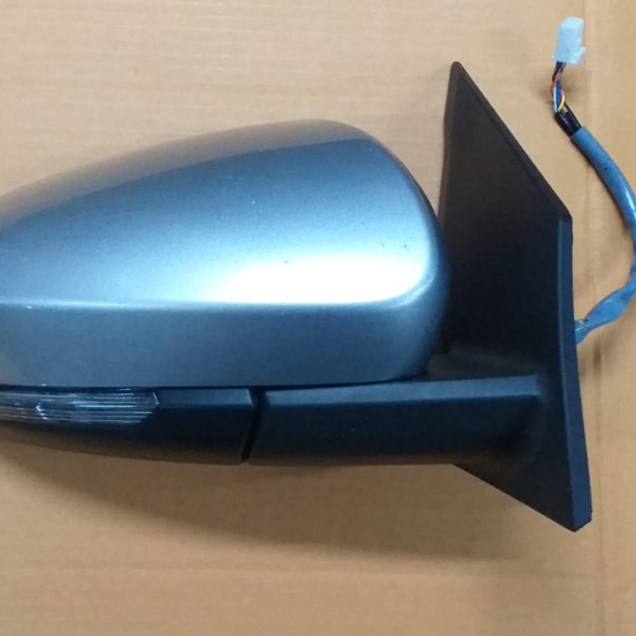 kaca spion avanza type veloz G 2019-2022 original