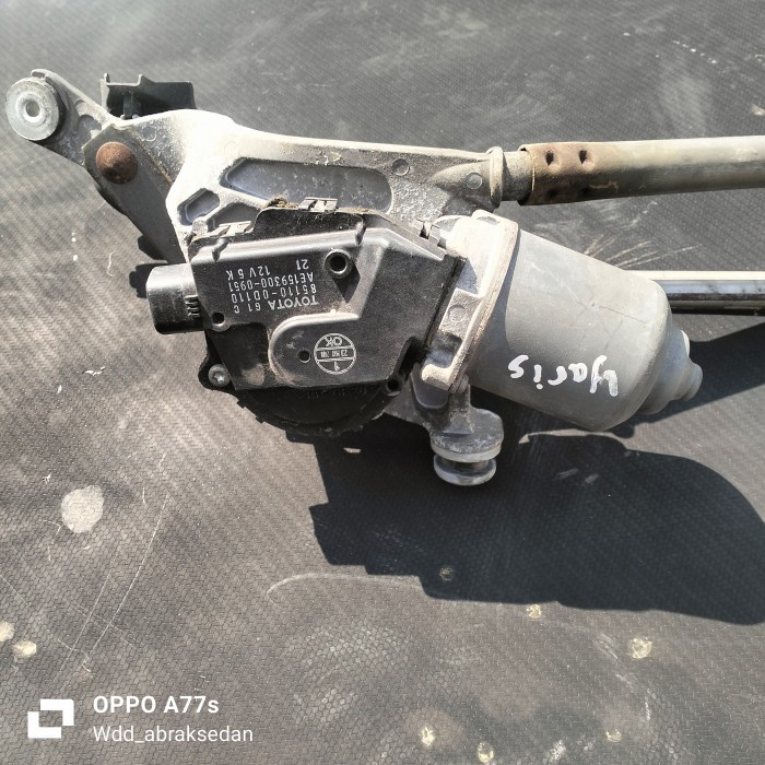 Dinamo Wiper set link wiper Yaris bakpao