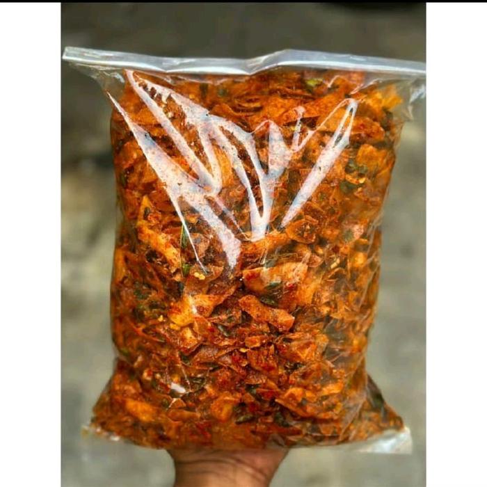 

Kripik singkong kriwil extra pedas daun jeruk 1kg Food Keripik Snacks
