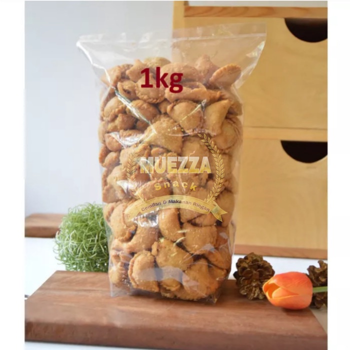 

Kue Pastel Abon Sapi Mini Isi 1 kg Makanan Ringan