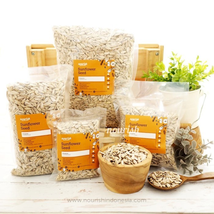 

Raw Sunflower Seed ( Biji Bunga Matahari Mentah ) 500gr