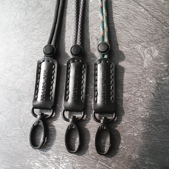 

[tmr] - BDS SCOTT - Minimalist Paracord Leather lanyard id holder