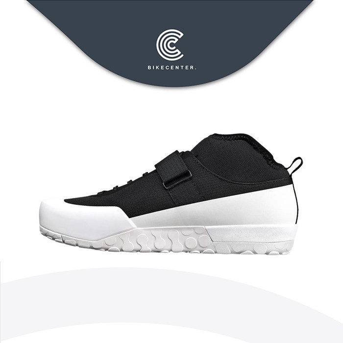 Sepatu Sepeda Gunung Fizik Gravita Tensor Flat
