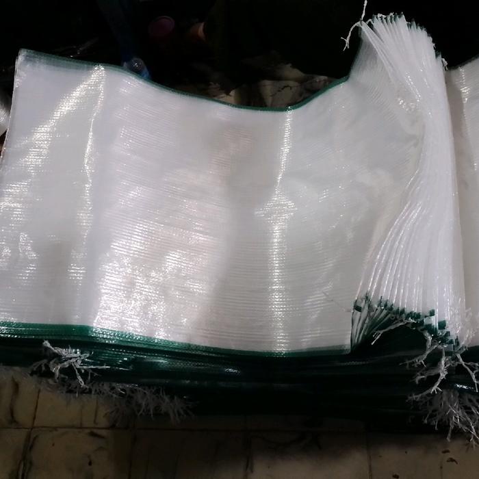

HJK Karung beras 25 kg ukuran 45x75 transparan. Isi 25 lembar