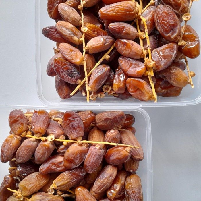 

HJK Kurma Palm Dates / Kurma Tunisia Dates Non Tangkai 1kg
