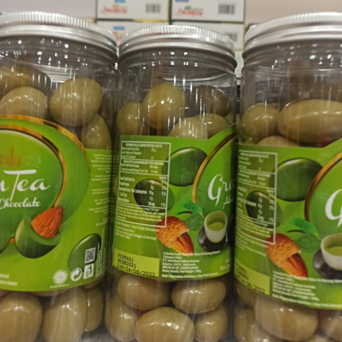

Terlaris Alfredo Green Tea Almond Chocolate 280Gr Ready