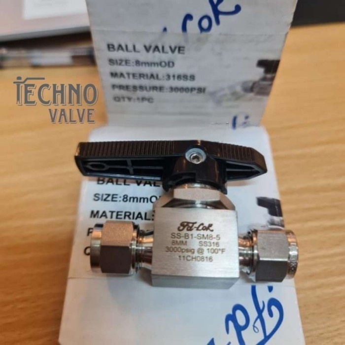 FD-LOK BALL VALVE TUBING 3000PSI 1/4" INCH STAINLESS STEEL 316