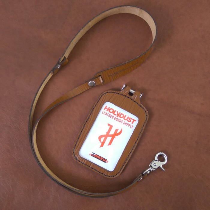 

ATKJaya- ID Card Holder Kulit Asli Motif Kayu Name Tag Kulit Kualitas Premium